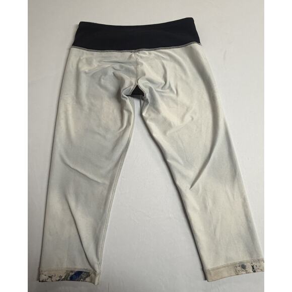 Lululemon Leggings Women Size 8 Tie Dye White/ Blue Wunder Under Crop Capri - Picture 6 of 10